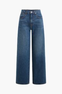 everyday wardrobe essentials effortless style outfits